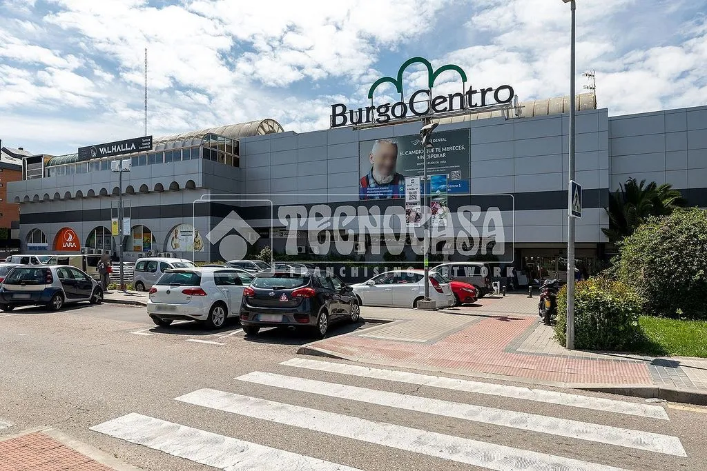 Välivaade - Modernised Apartment with Garage in Las Rozas