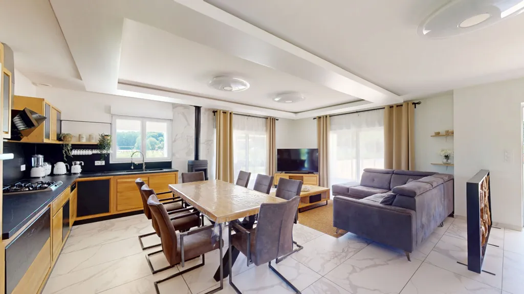 Sala da pranzo - Modern House with Terraces near Louhans