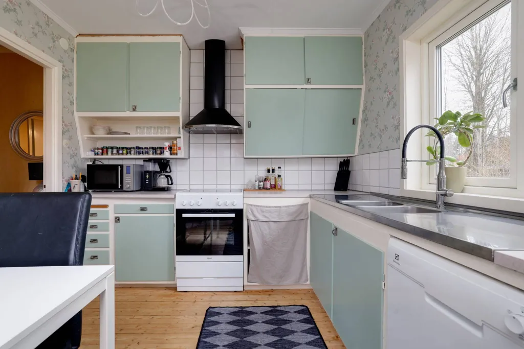 Köök - Charming House with Garden in Laxå