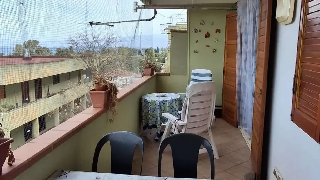 Balcon - Apartment with Sea View in Messina