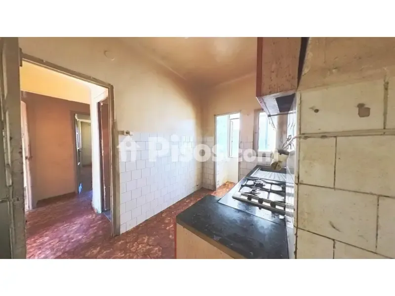 Cuisine - Family-orientated Flat in Murcia