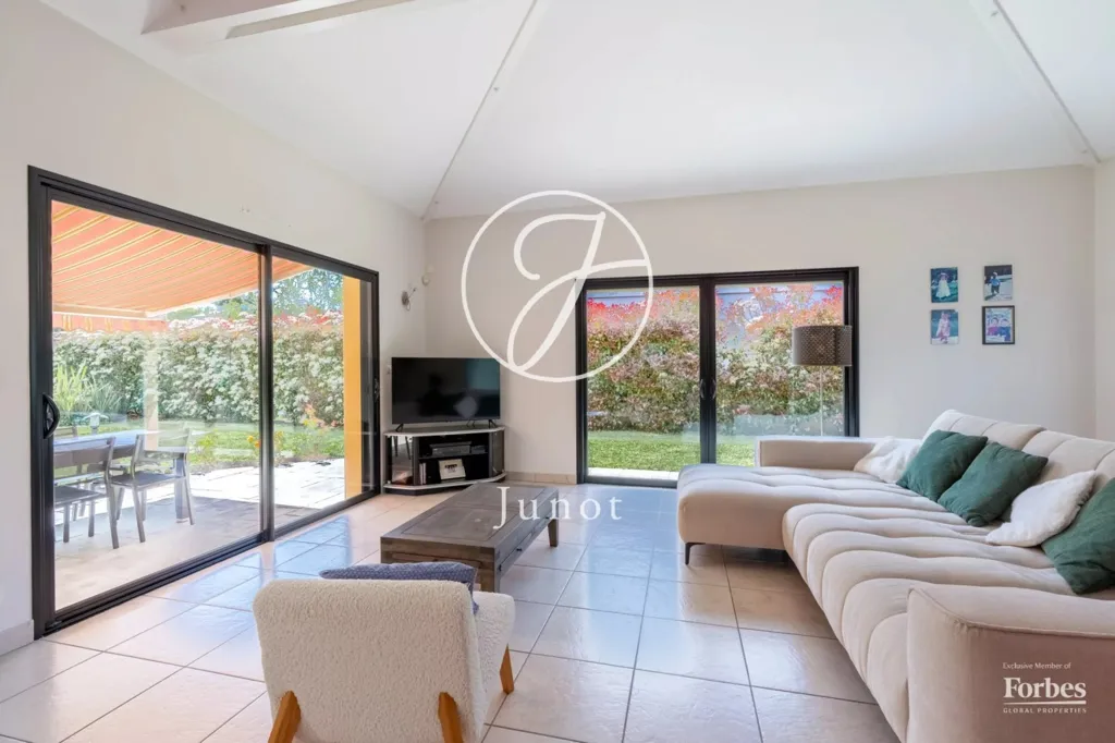Séjour - Maison 6 pièces à Vertou