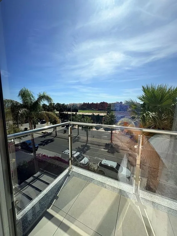 Rõdu - Apartment with Pool and Terrace in Playa Granada