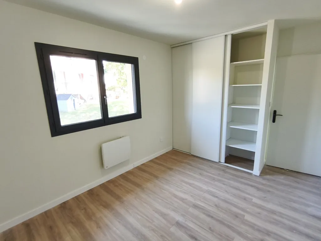 Pièces - Appartement Neuf T3 avec Balcon et Jardin à l'Isle Jourdain