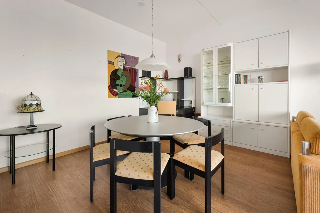 Salle à manger - Flat with City View in Haarlem