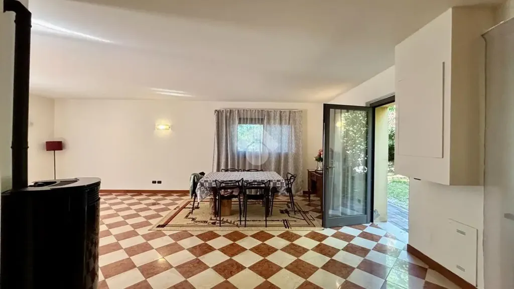 Sala da pranzo - Historic Villa with Pool in Sona