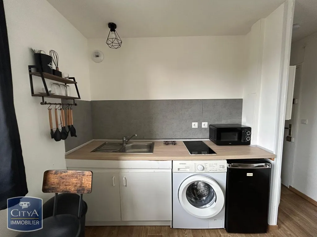 Kitchen - Studio near University in Arras