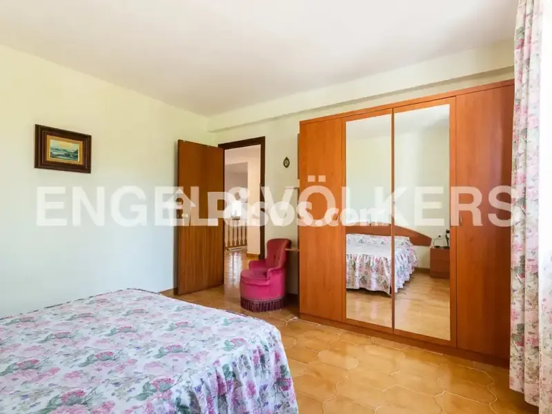 Chambres - Rustic Chalet with Pool in Montserrat
