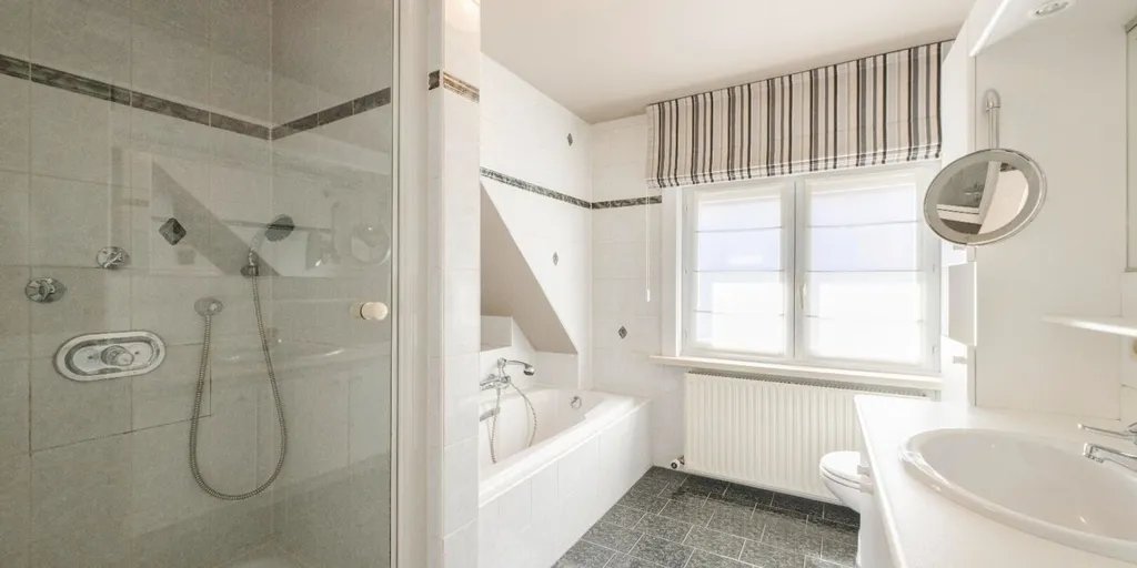 Vannitoad - Central Townhouse with Loft in Roeselare