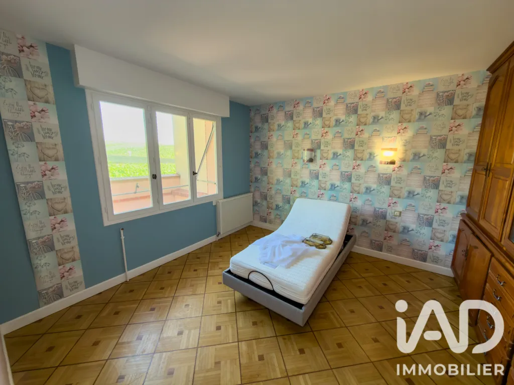Chambres - Maison de Caractère avec Jardin à Oger