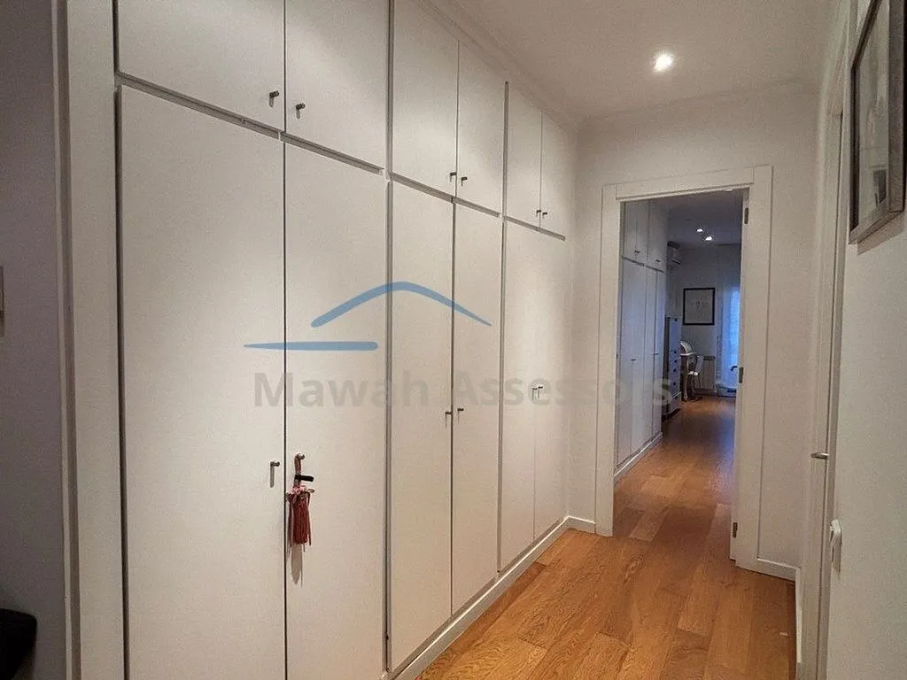 Pièces - Luxury House with Lift in Sabadell Centre