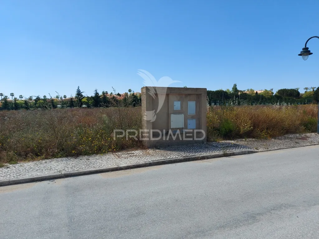Aed - Luxury Plot in Select Porto de Mós, Lagos