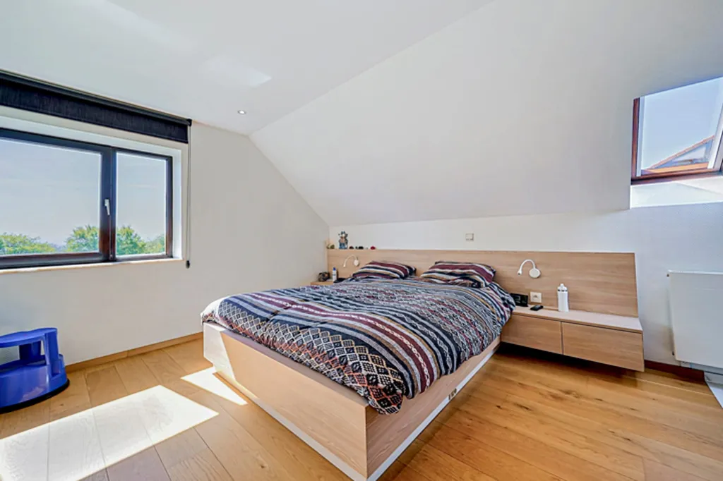 Chambres - Villa Familiale avec Piscine à Cornesse