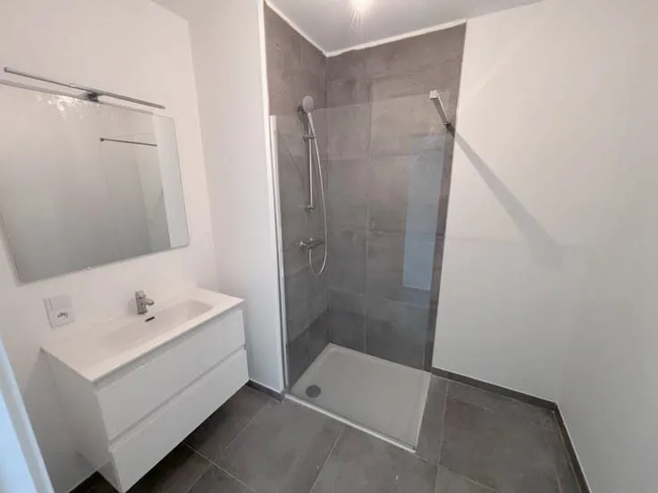 Appartement 2 chambres à BE