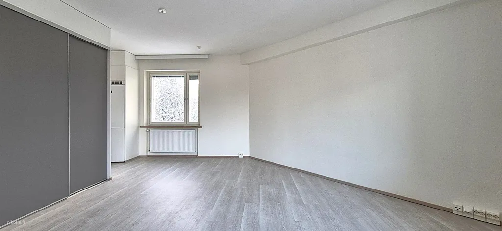 Bedrooms - Apartment with Balcony in Munkkiniemi, Helsinki