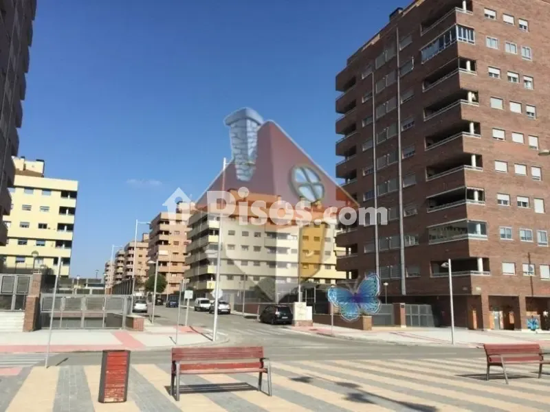 Apartment with Terrace in Francisco Hernando
