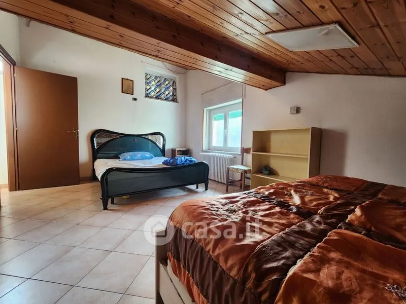 Chambres - Mansard Attico with Private Garden in Chatillon