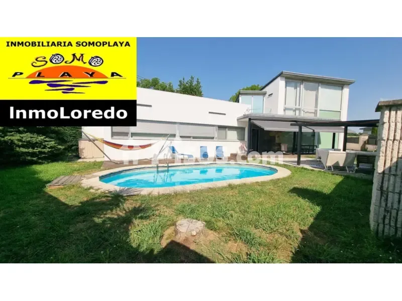 Piscine - Modern Chalet with Pool in Suesa