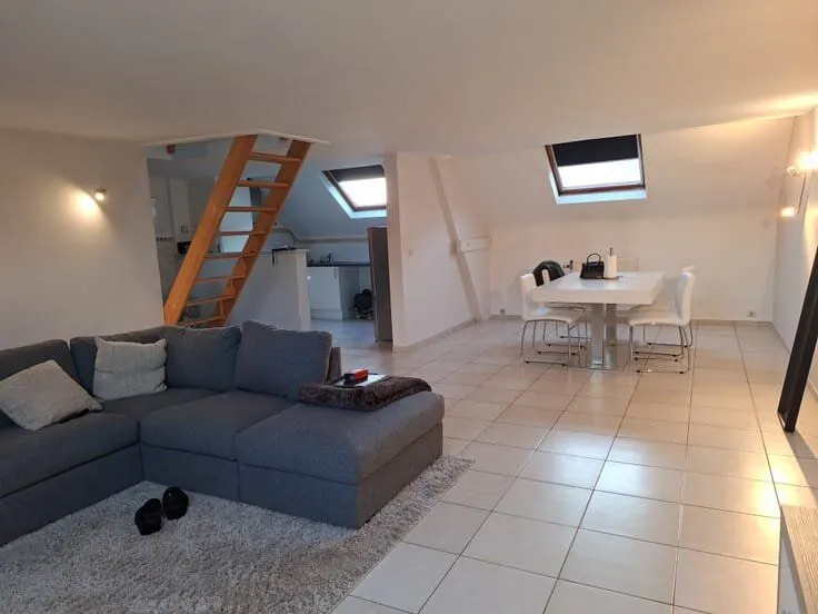 Elutuba - Duplex Flat with Balcony in Court Centre