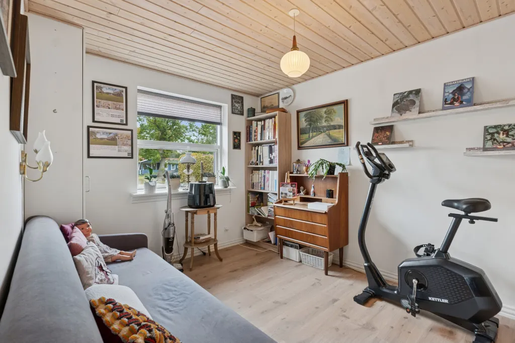 Soggiorno - Well-Built Summerhouse with Garden in Skellet