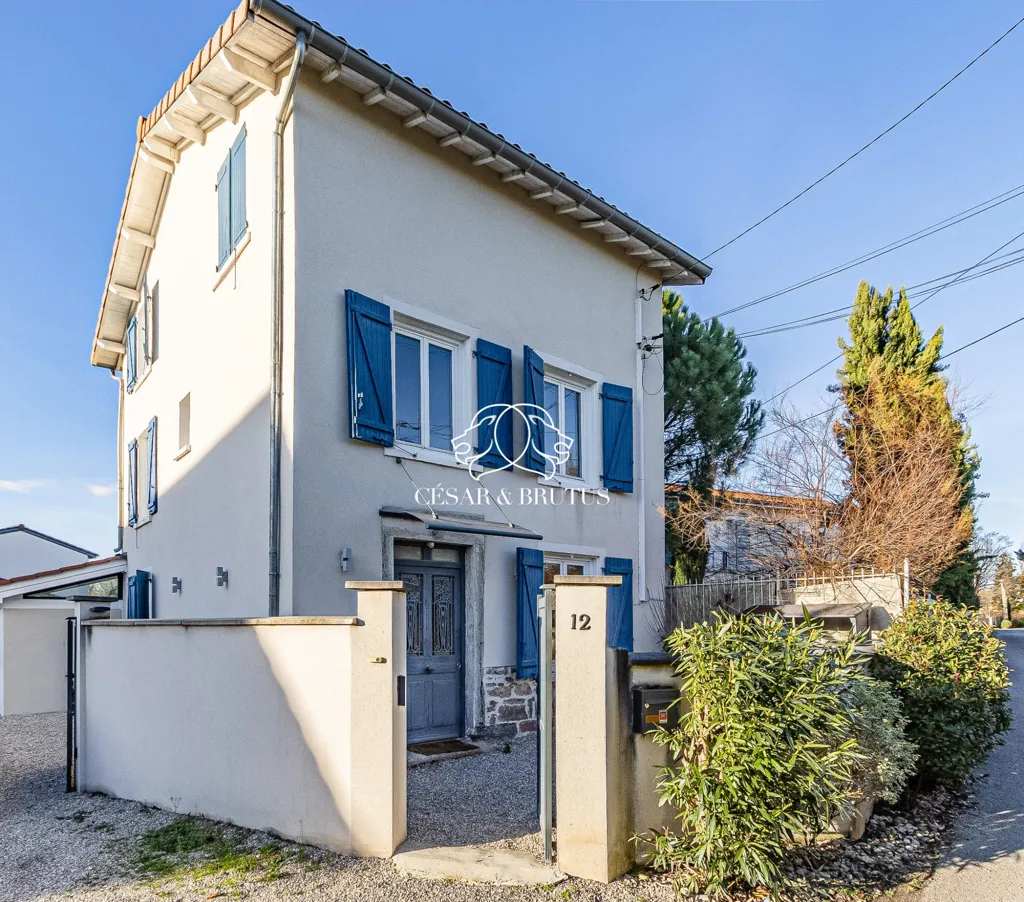 Välivaade - Renovated 4-Bed House with Pool in Tassin-la-Demi-Lune
