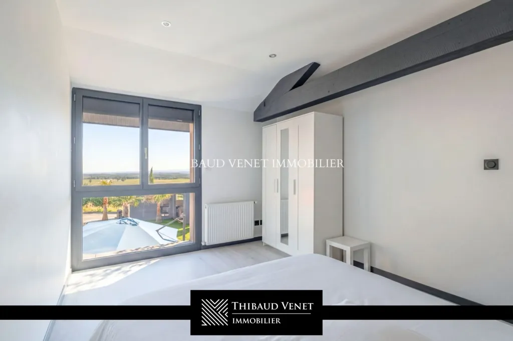 Chambres - Propriété Contemporaine avec Piscine à 10 min de Vienne