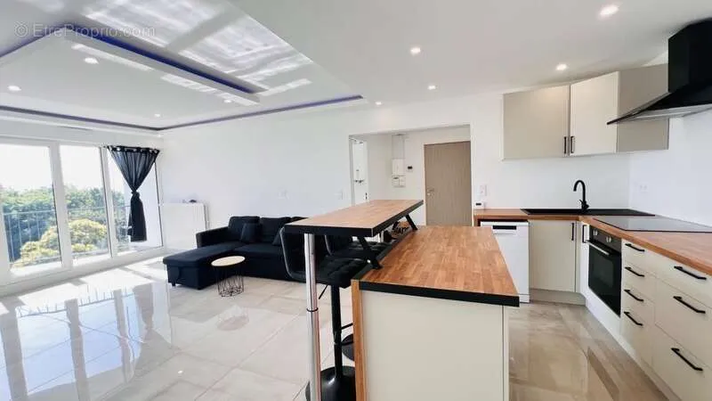 Cucina - T4 Apartment with River View in Quimper Ouest