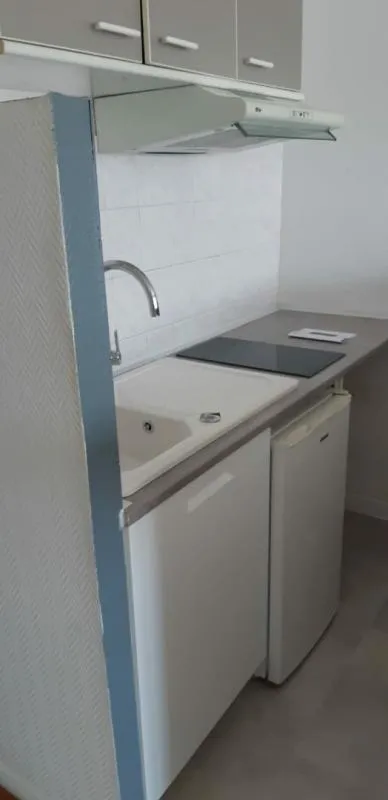 Kitchen - 1-Bedroom Apartment in Nancy