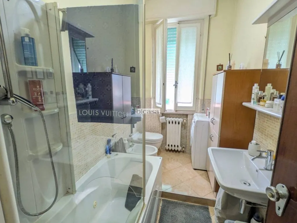 Bagni - Apartment with Balcony in Pesaro