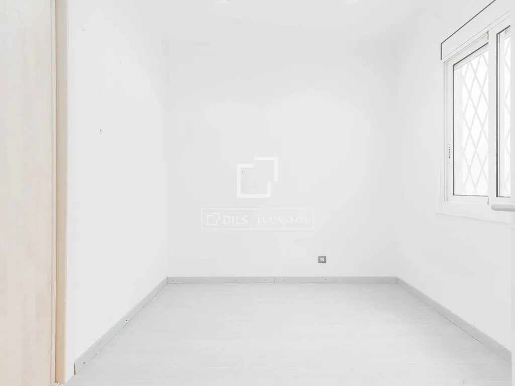 Pièces - Bright Apartment with Terrace in Barcelona