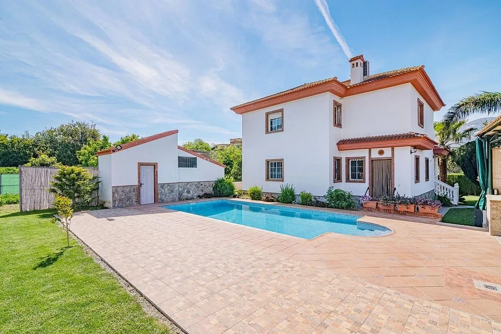 Piscine - Chalet with Pool and Terrace in Órgiva