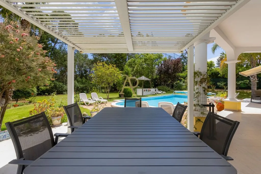 Terrasse - Luxury Villa with Golf Access in Alvor