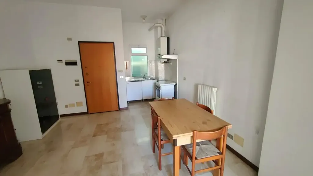 Söögituba - Trilocale with Historic View in Chiavari