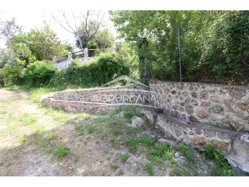 Aed - Rustic Farmhouse with Fruit Trees in Órgiva