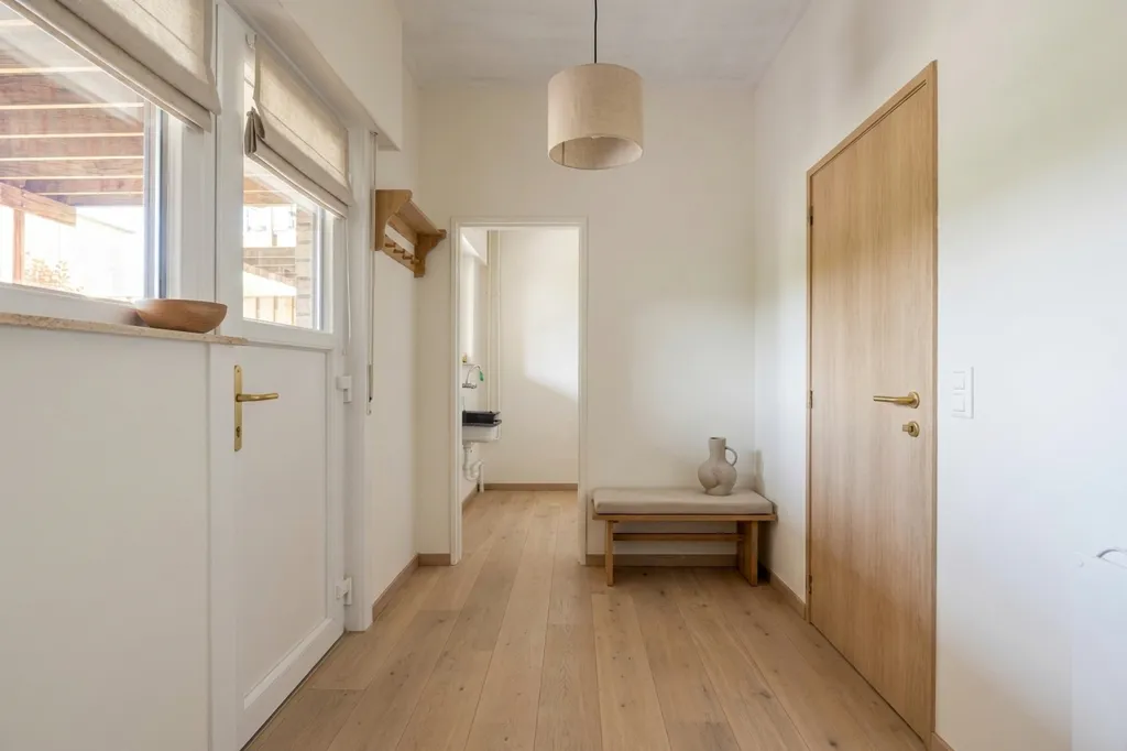 Esik - Instapklare Bel-etage in Stabroek