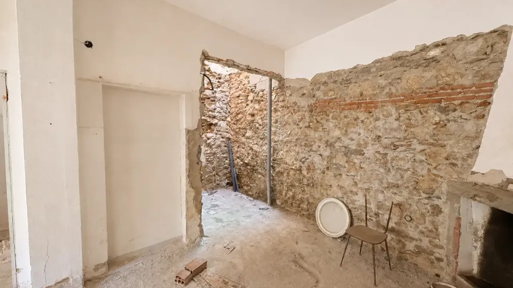 Pièces - Independent House with Panoramic Terrace in Siniscola