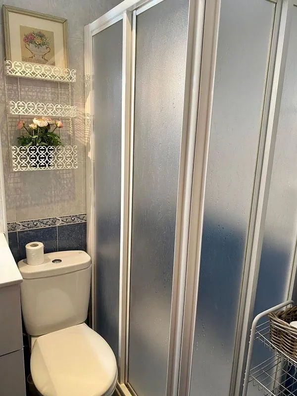 Salles de bain - Furnished Flat with Air Conditioning in El Plantinar