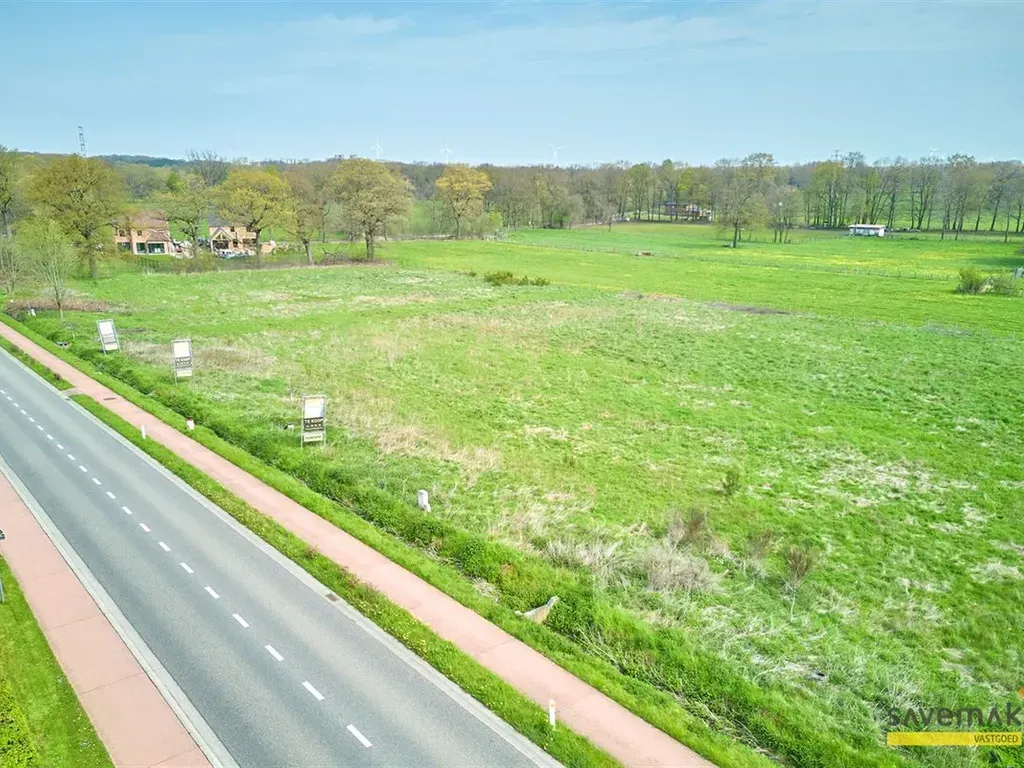 Garden - Plot for Development in Schaffen