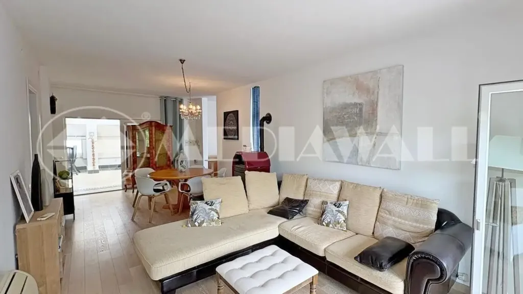 living_room