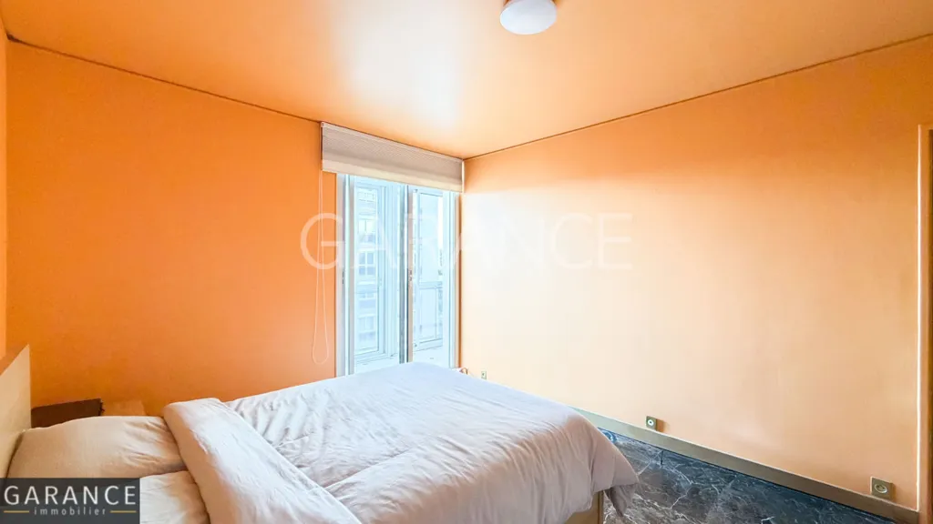Magamistoad - Top-Floor Apartment with Balcony in Paris