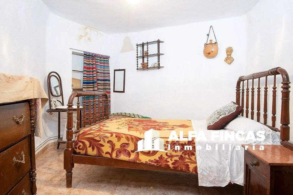 Chambres - Traditional Chalet with Patio in Belmonte