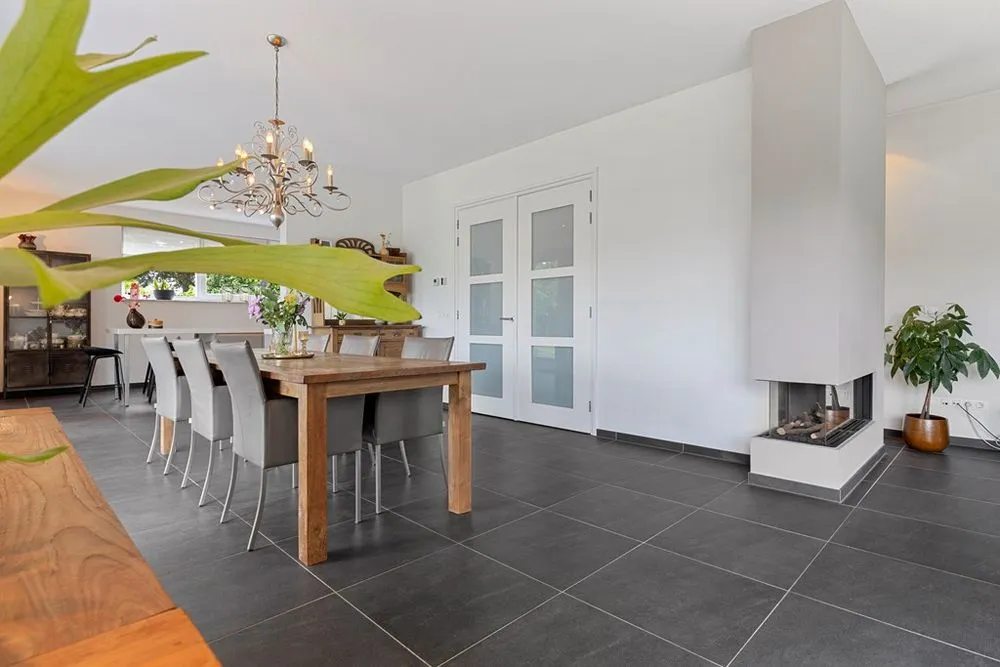 Söögituba - Eco-Friendly Villa with Solar Panels in Venlo