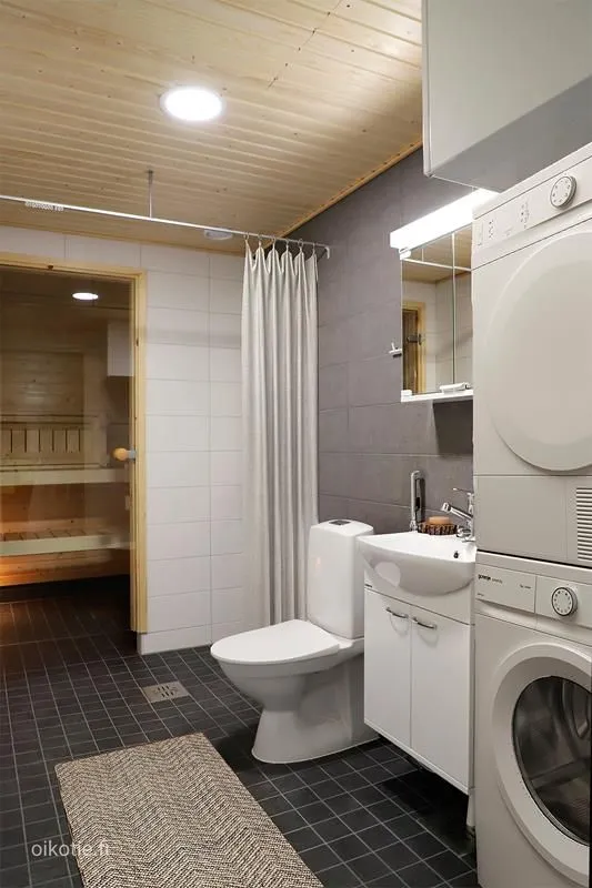 Bagni - Modern Apartment with Balcony in Turku Centre