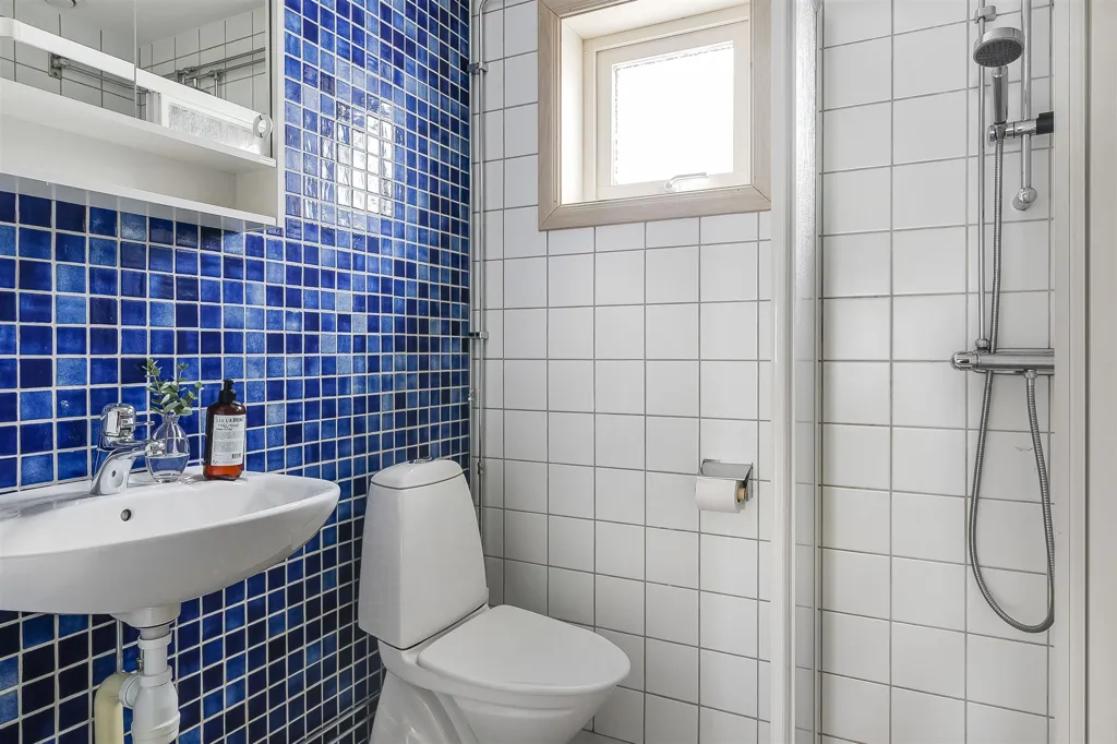 Salles de bain - Apartment with Ski Access in Klövsjö
