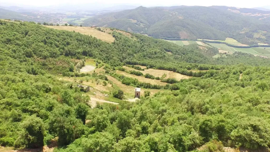Rustico with Garden near Città di Castello