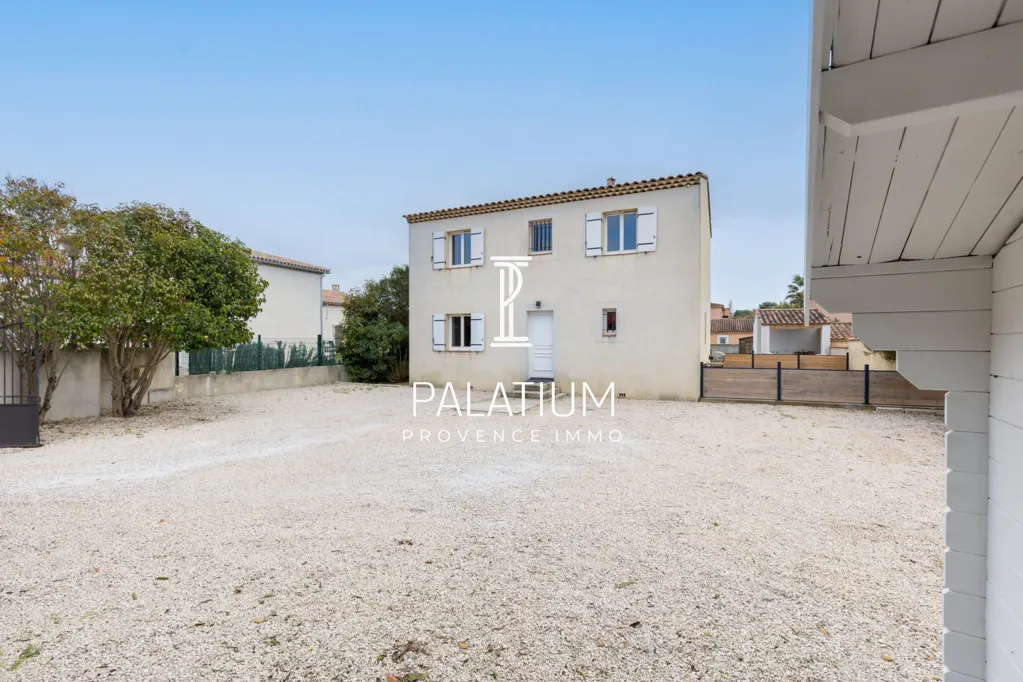 Välivaade - Traditional Villa with Pool in Marignane
