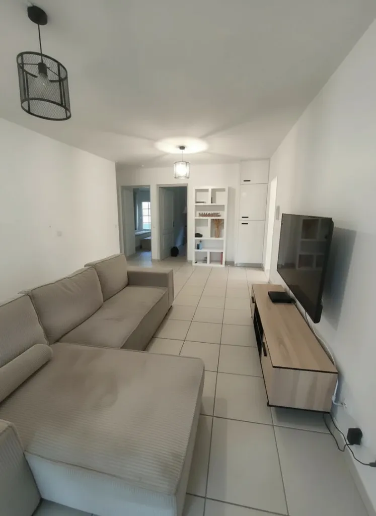 Séjour - Appartement Meublé avec Terrasse à Le Lamentin