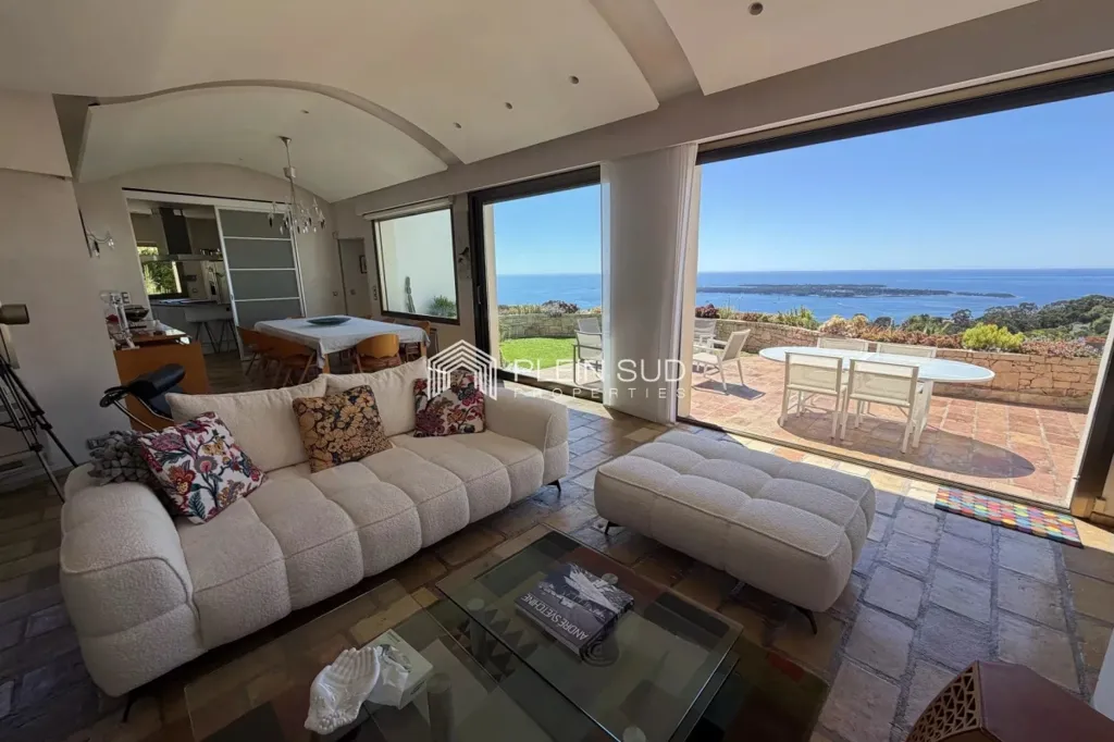 Séjour - Villa d'Architecte avec Vue Mer à Super-Cannes