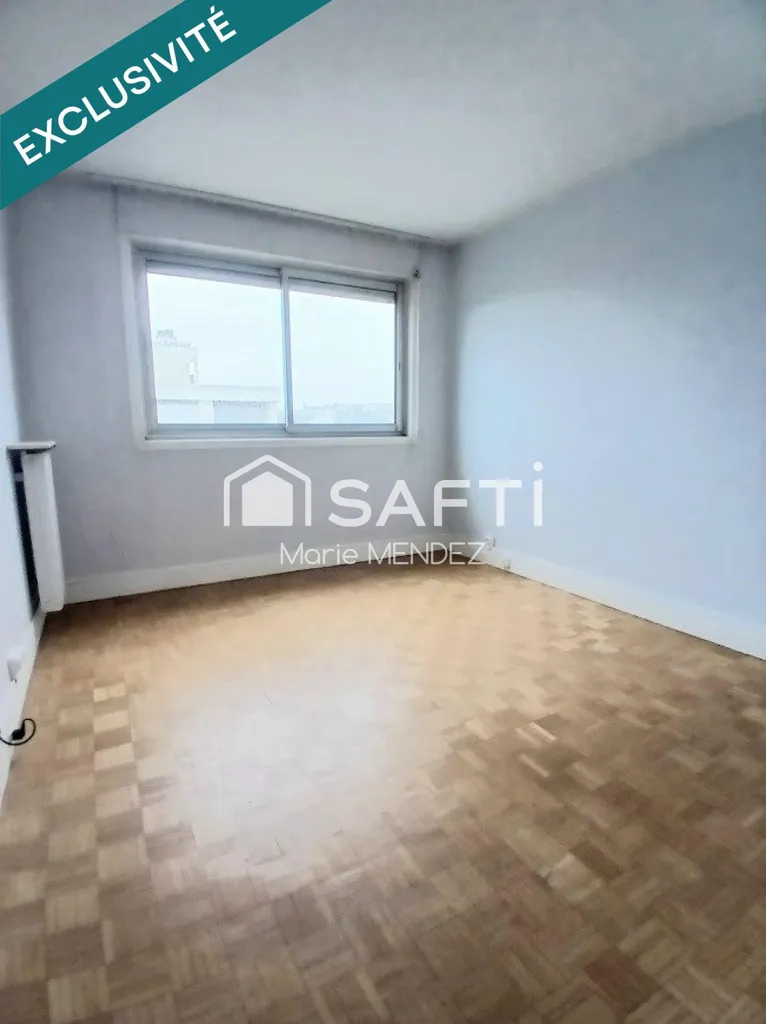 Toad - Penthouse Flat with Panoramic View in Le Vésinet