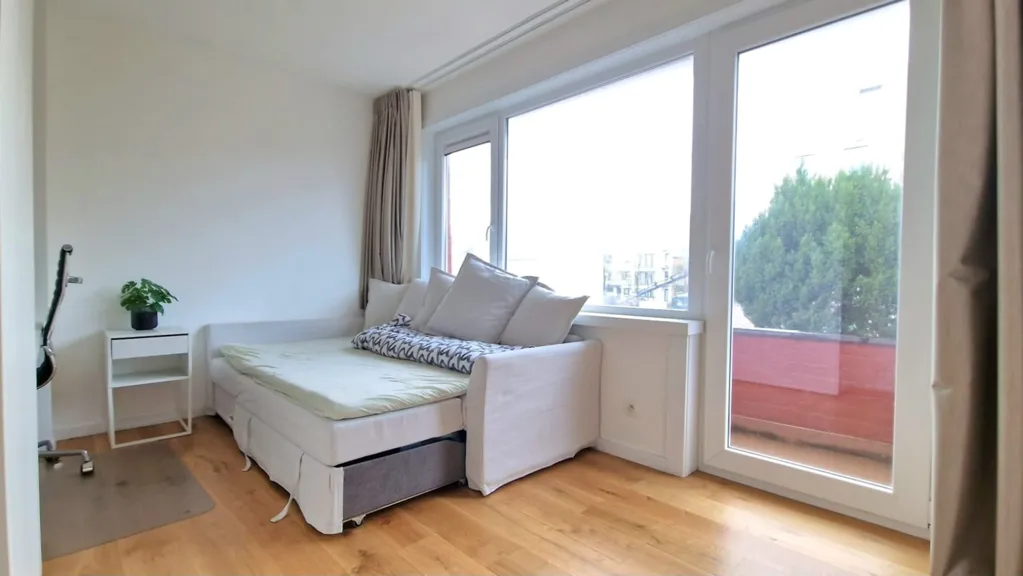 Magamistoad - Renovated Apartment with Terrace in De Panne